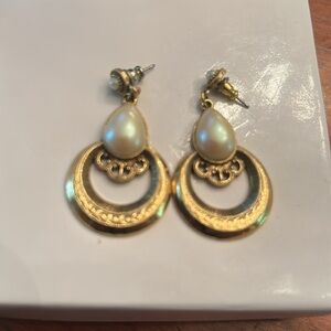 1928 vintage pierced earrings gold tone pearl dangle retro boho festival baroque